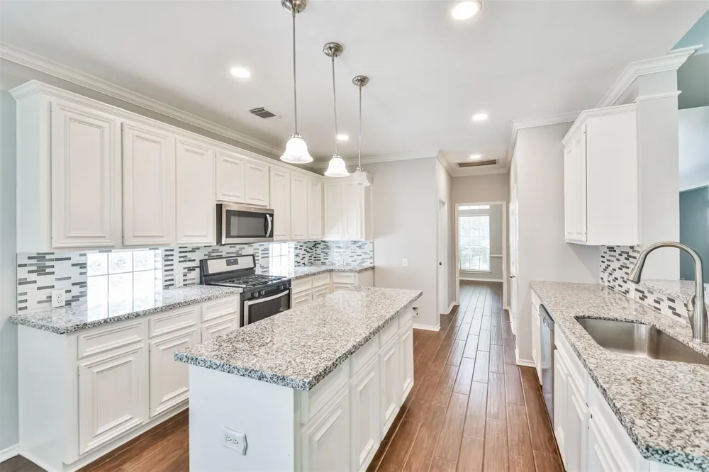 18802 Half Volley Circle Humble, TX 77346