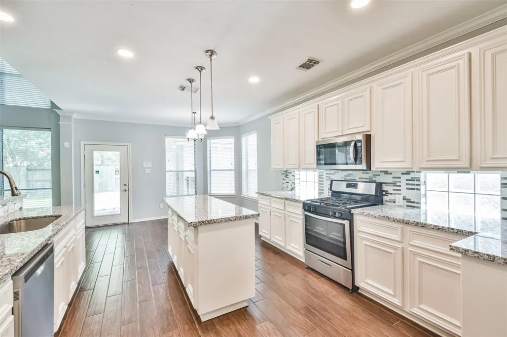 18802 Half Volley Circle Humble, TX 77346
