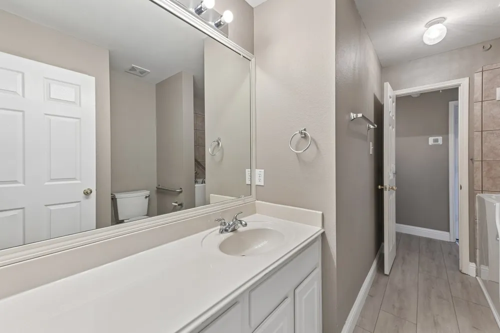 9863 Red Cedar Drive Frisco, TX 75035