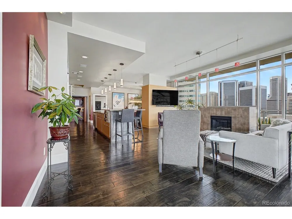 2001 Lincoln Street #1121 Denver, CO 80202