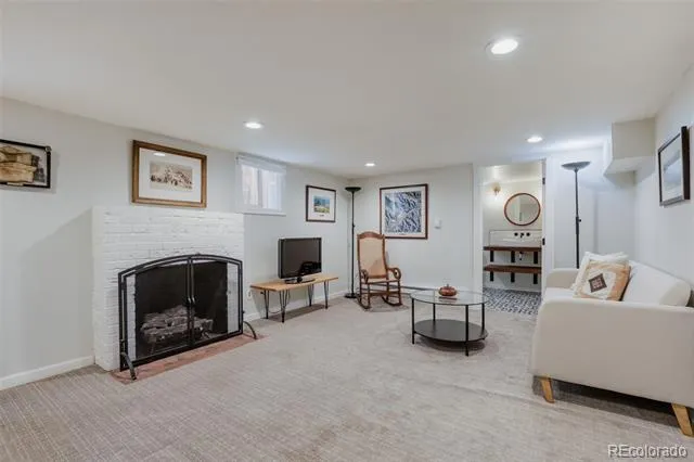 2365 Albion Street Denver, CO 80207