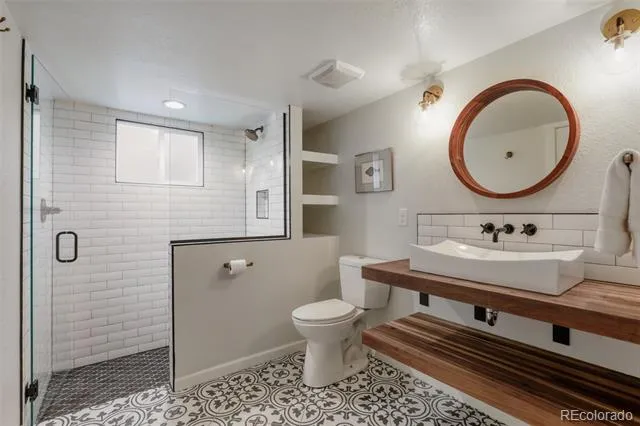 2365 Albion Street Denver, CO 80207