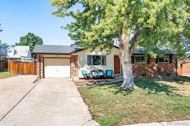 1605 S Cape Street Lakewood, CO 80232