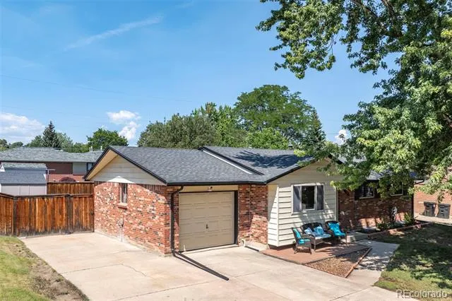 1605 S Cape Street Lakewood, CO 80232
