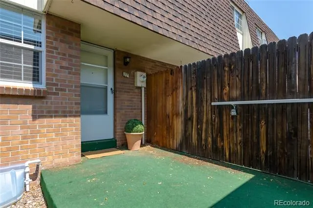 1200 S Monaco St Parkway #17 Denver, CO 80224