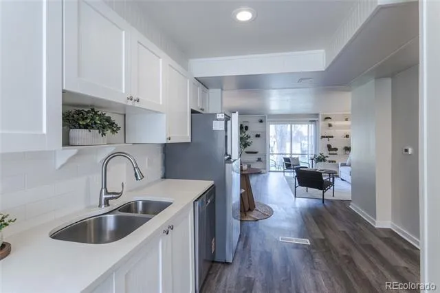 1200 S Monaco St Parkway #17 Denver, CO 80224
