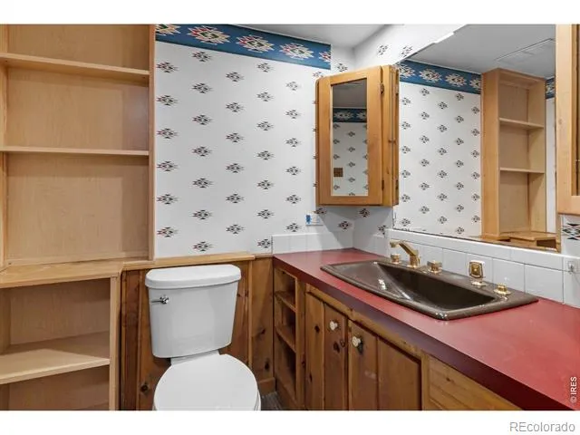 1702 Fairacre Road Greeley, CO 80631