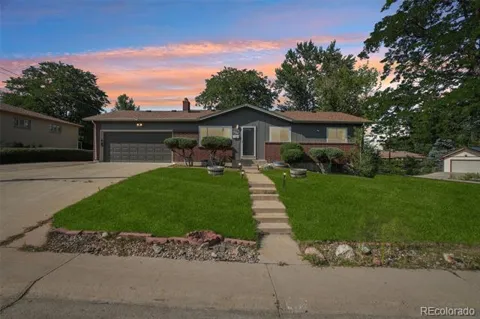 12323 W Connecticut Drive
