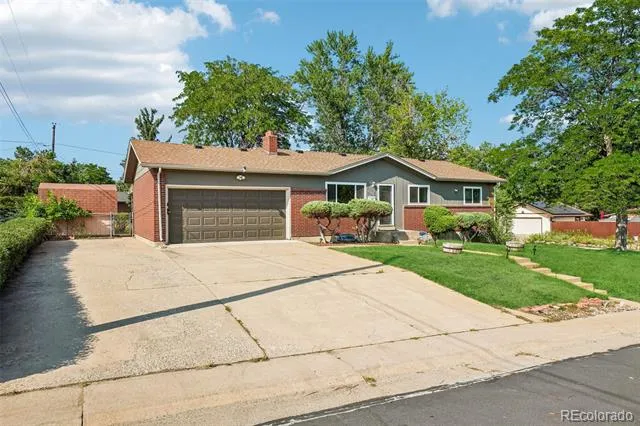 12323 W Connecticut Drive Denver, CO 80228
