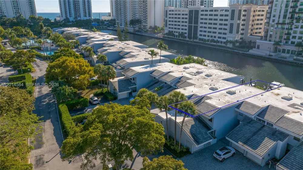 310 Poinciana Dr #802 Sunny Isles Beach, FL 33160