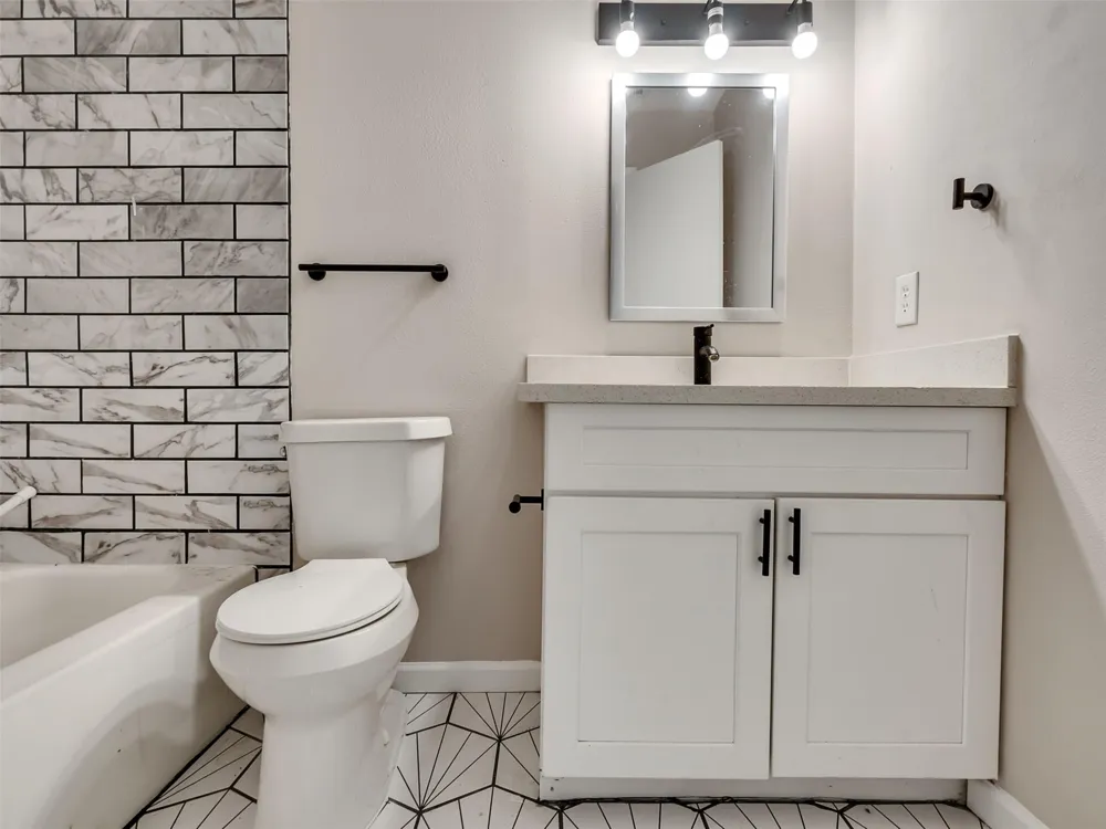 5636 Birchmont Drive #21 Houston, TX 77091