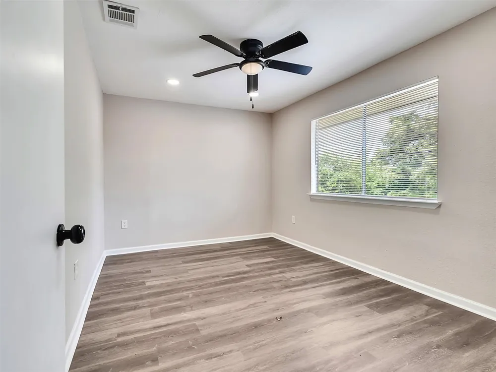 5636 Birchmont Drive #21 Houston, TX 77091
