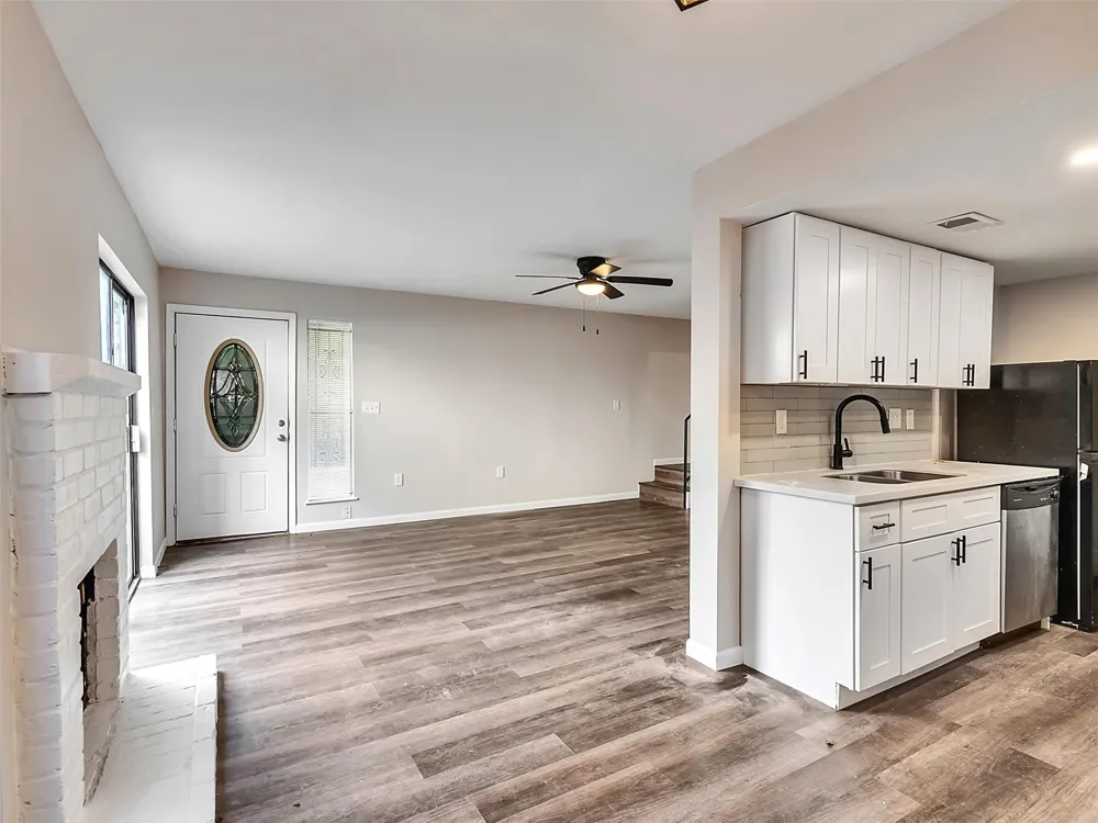 5636 Birchmont Drive #21 Houston, TX 77091