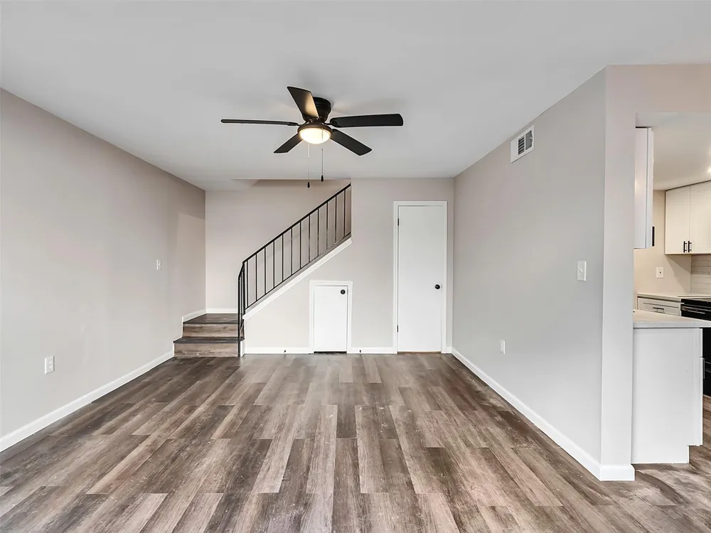 5636 Birchmont Drive #21 Houston, TX 77091