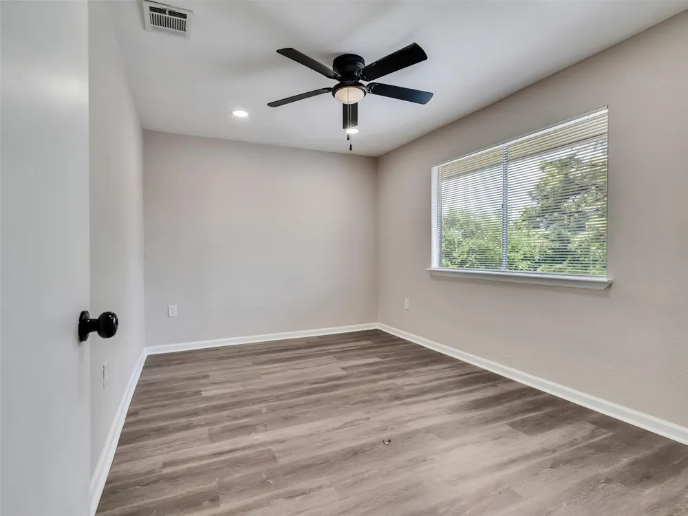 5636 Birchmont Drive #21 Houston, TX 77091