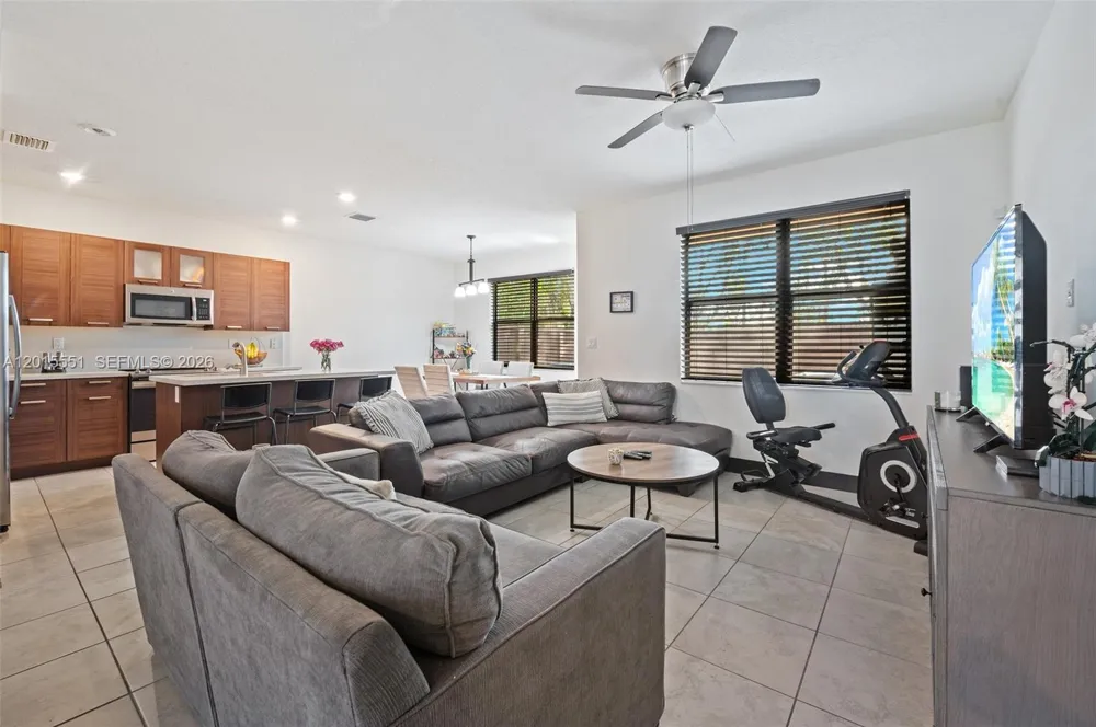 15776 NW 91st Ct Miami Lakes, FL 33018