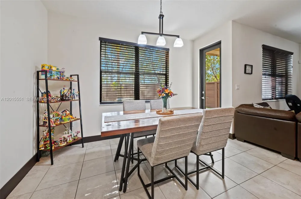 15776 NW 91st Ct Miami Lakes, FL 33018