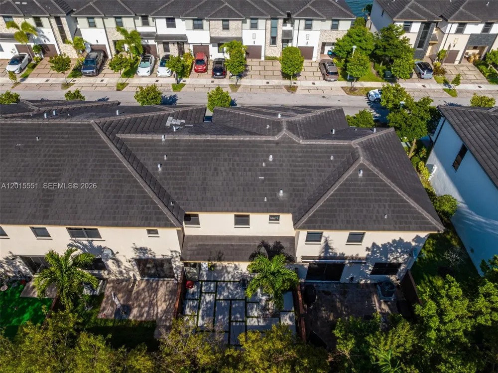15776 NW 91st Ct Miami Lakes, FL 33018