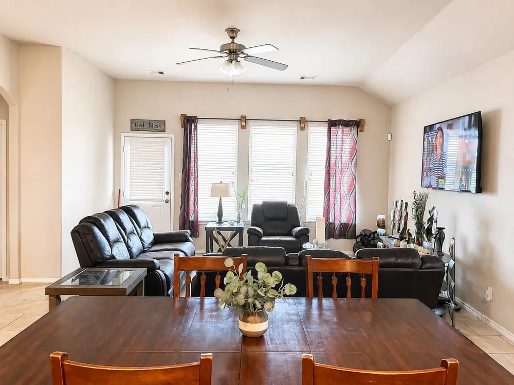 2206 Antler Trails Drive Crosby, TX 77532