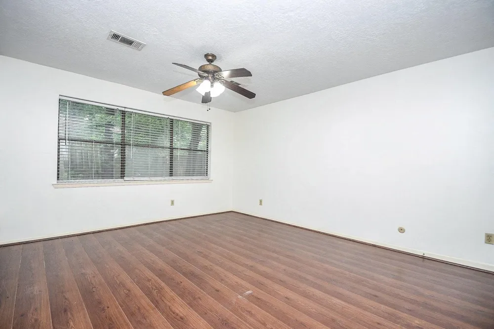 6702 Spring Leaf Drive Spring, TX 77379