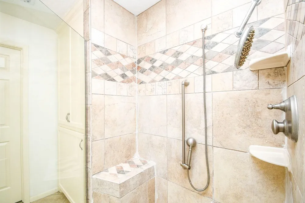 6702 Spring Leaf Drive Spring, TX 77379