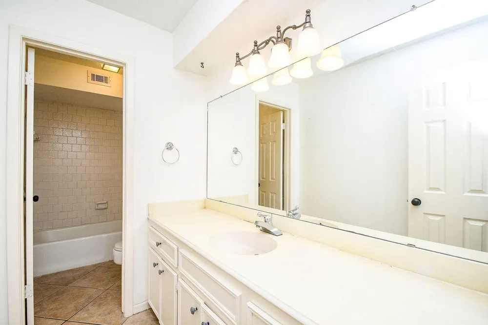 6702 Spring Leaf Drive Spring, TX 77379