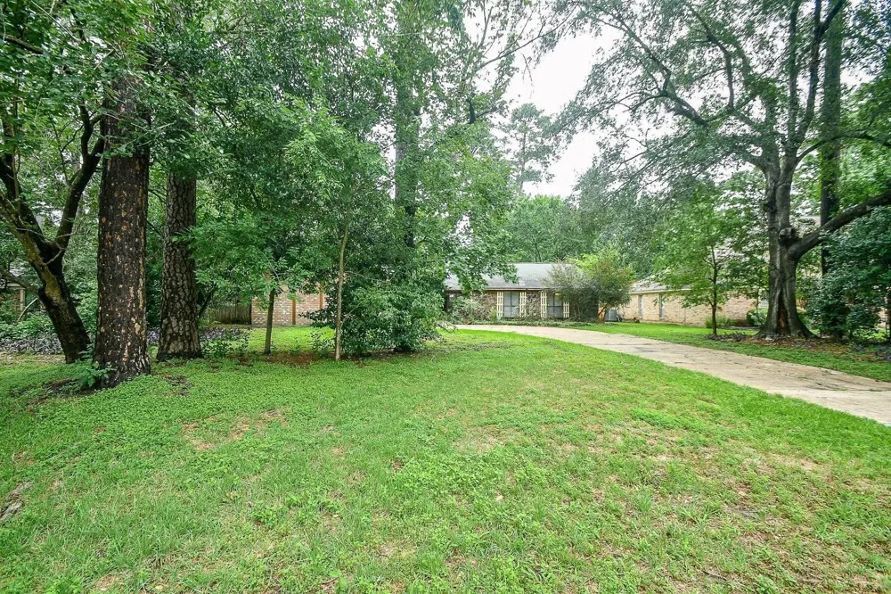 6702 Spring Leaf Drive Spring, TX 77379