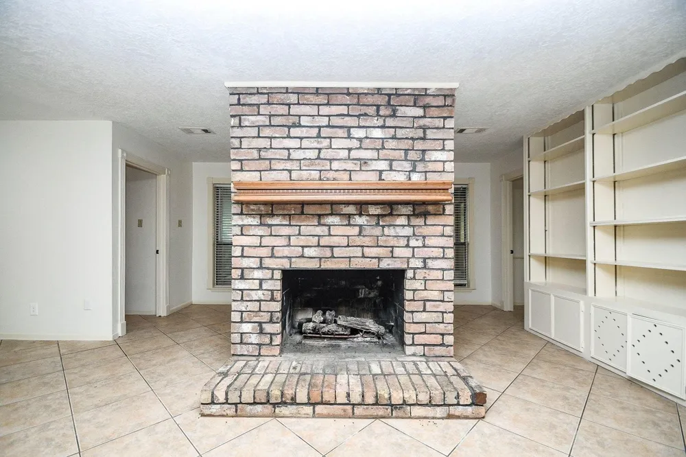 6702 Spring Leaf Drive Spring, TX 77379