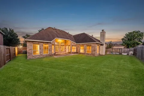 20003 Cypresswood Square