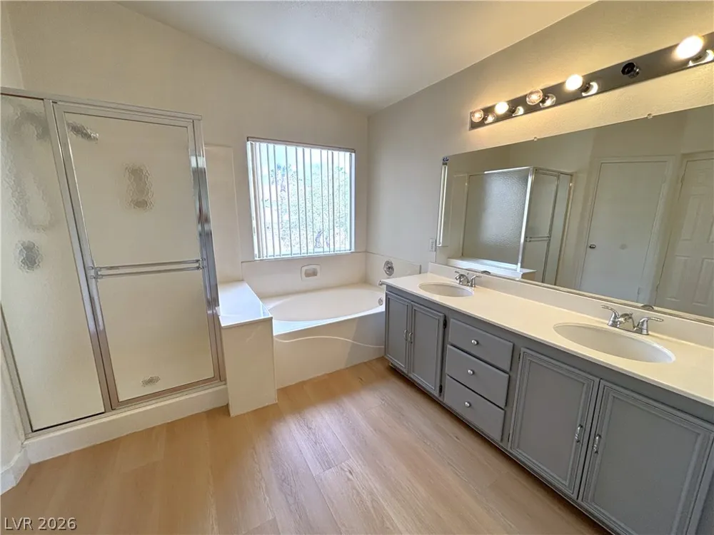 9576 Rainfall Avenue Las Vegas, NV 89147