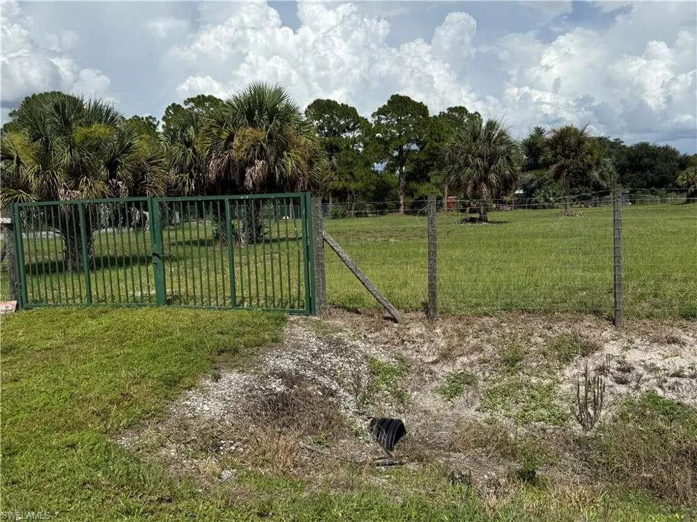 375 S Brida Street Clewiston, FL 33440