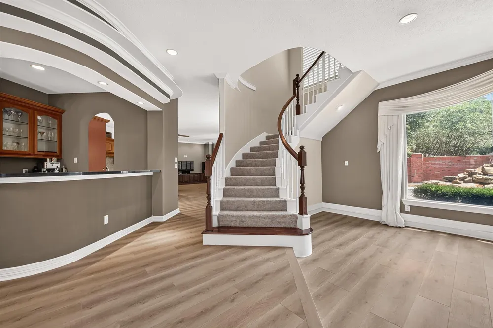 63 Harbor View Drive Sugar Land, TX 77479
