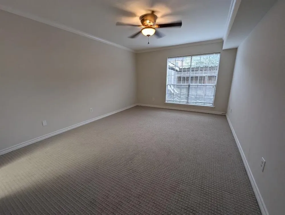 355 Post Oak Lane #638 Houston, TX 77024