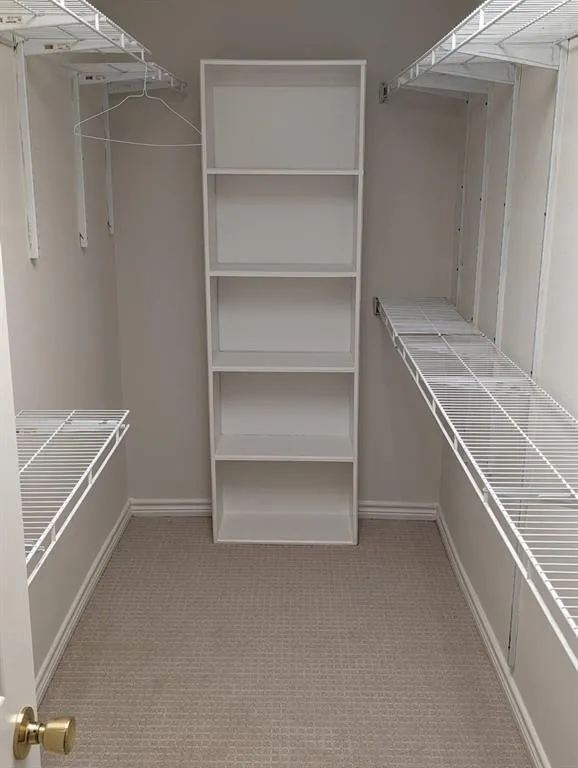 355 Post Oak Lane #638 Houston, TX 77024