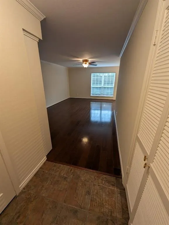 355 Post Oak Lane #638 Houston, TX 77024