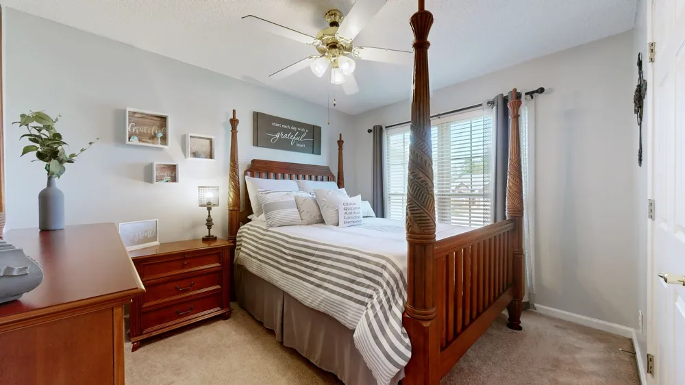 597 Edinburgh Way Clarksville, TN 37043