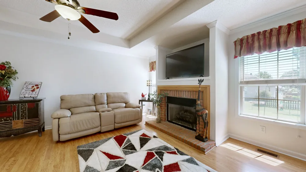 597 Edinburgh Way Clarksville, TN 37043