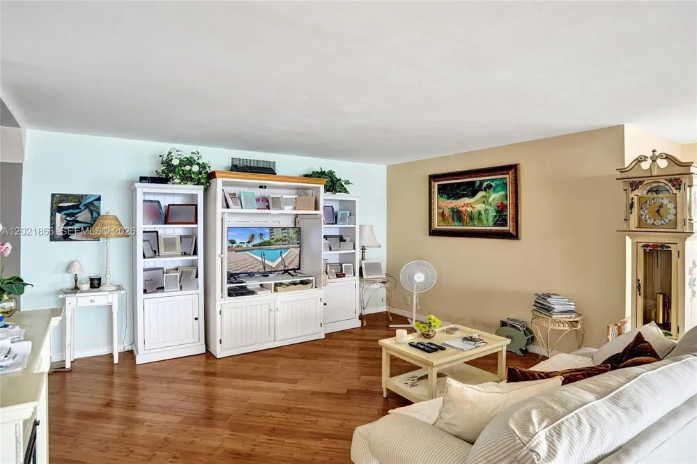 1800 S Ocean Blvd #1012 Lauderdale By The Sea, FL 33062