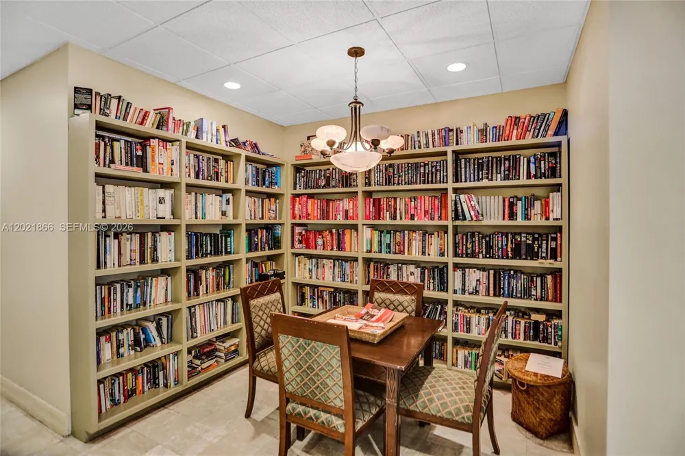 1800 S Ocean Blvd #1012 Lauderdale By The Sea, FL 33062