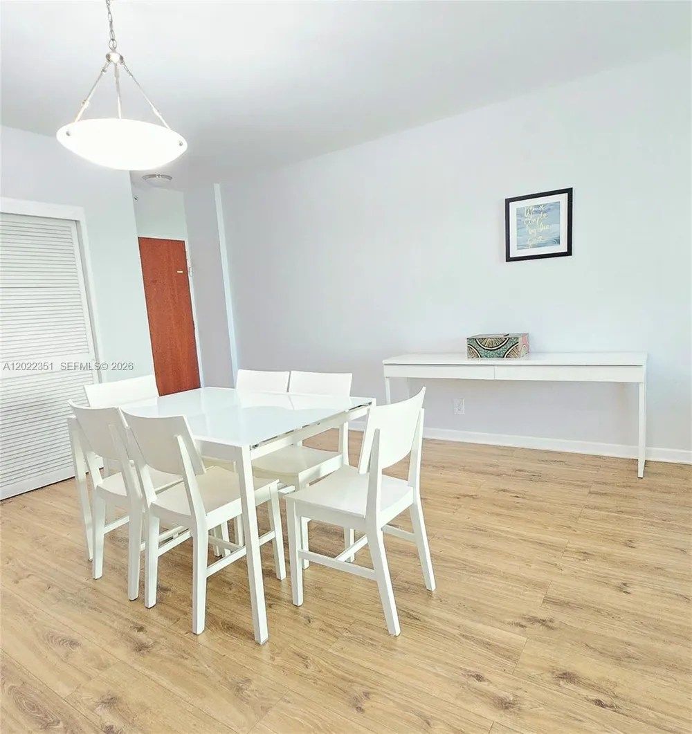 3801 S Ocean Dr #2Z Hollywood, FL 33019