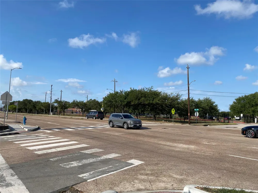 Antelope Drive Houston, TX 77063