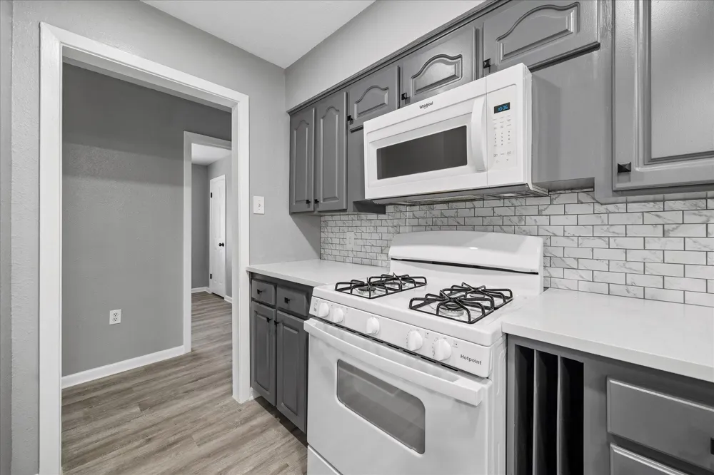 901 Ivy Avenue Deer Park, TX 77536