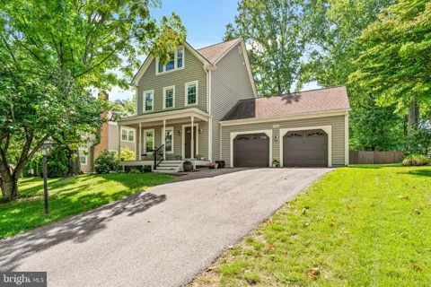 10101 GOLDEN EYE COURT