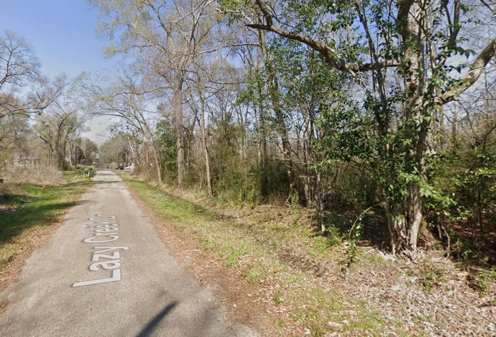 Lazy Creek Drive New Caney, TX 77357