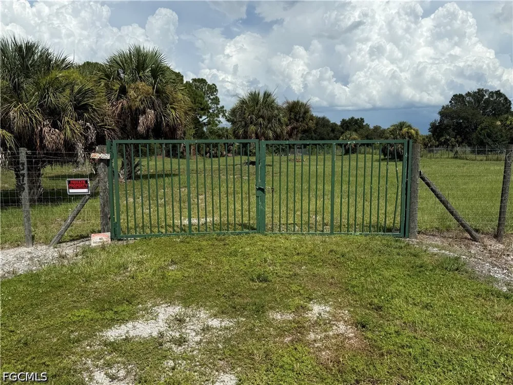 S Brida Street Clewiston, FL 33440
