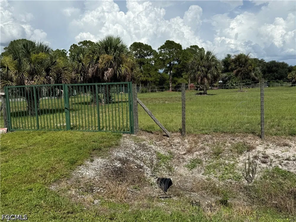 S Brida Street Clewiston, FL 33440