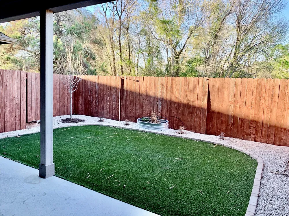10942 Cannes Memorial Dr Houston, TX 77043