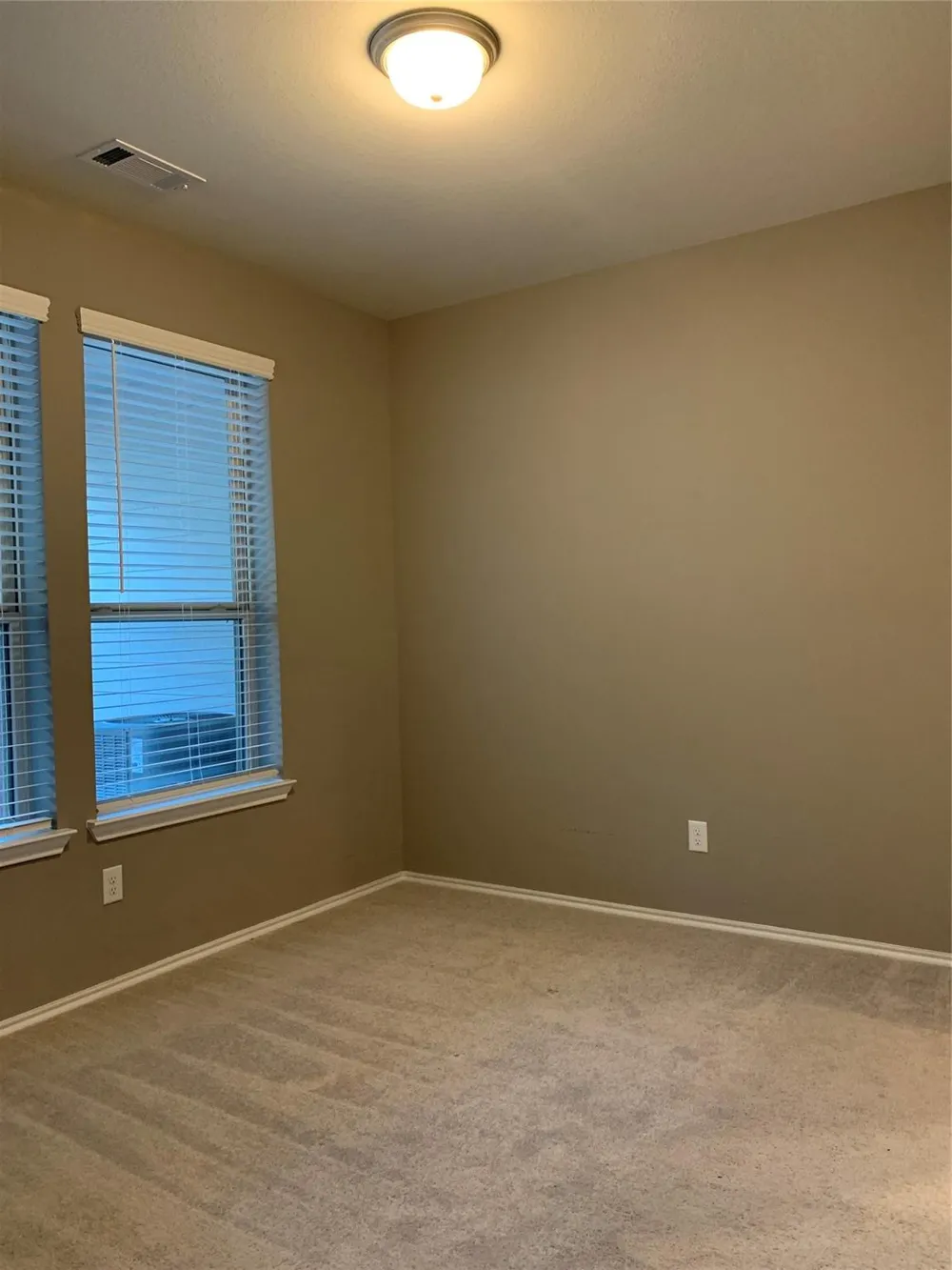 10942 Cannes Memorial Dr Houston, TX 77043