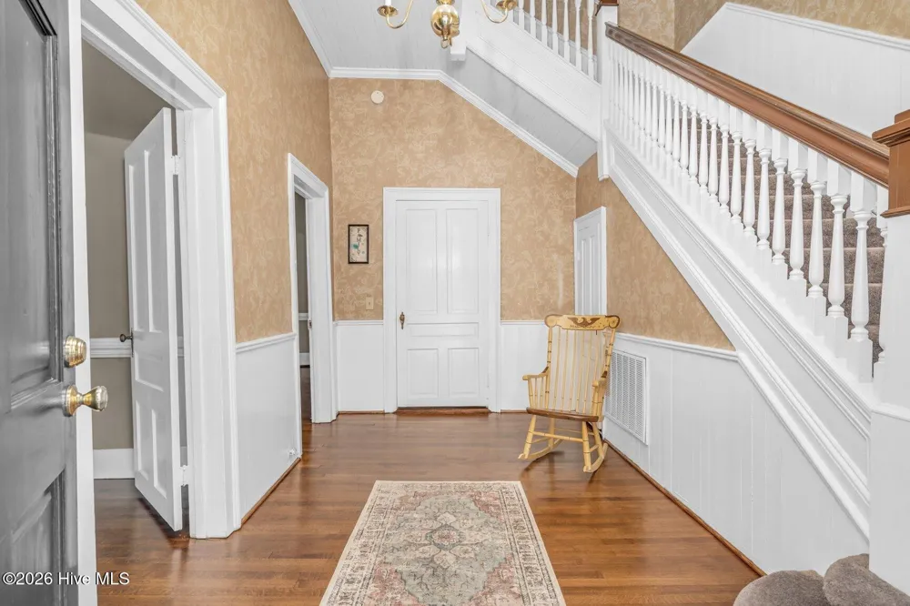 405 E Center Street Nashville, NC 27856