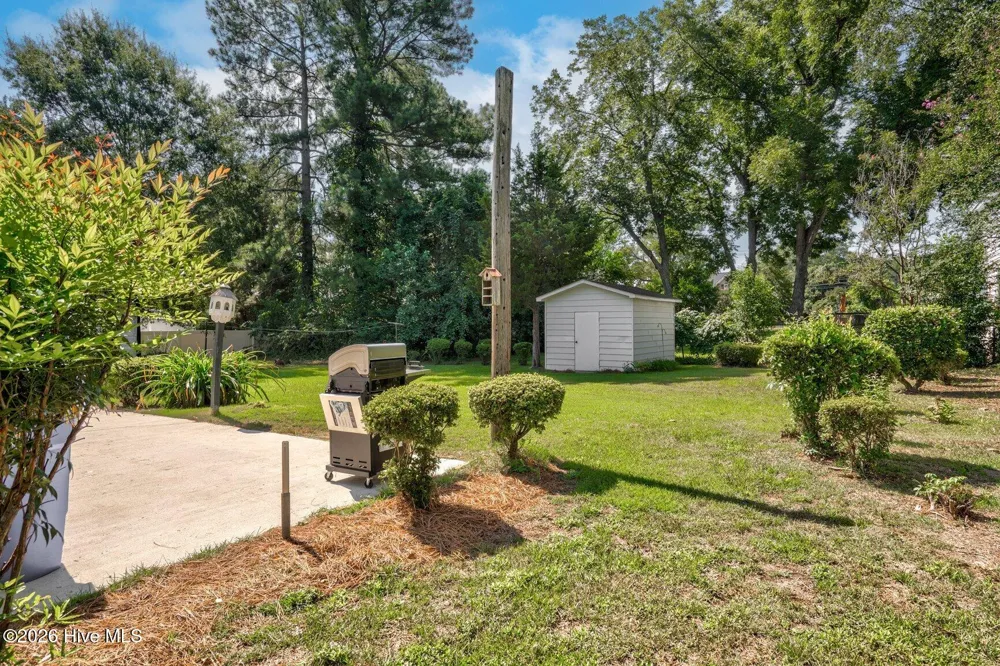 405 E Center Street Nashville, NC 27856